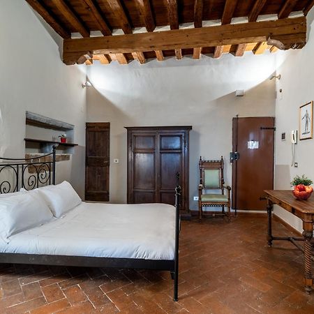 Santa Croce Junior Suite - Dolcevita Holiday فلورنس المظهر الخارجي الصورة