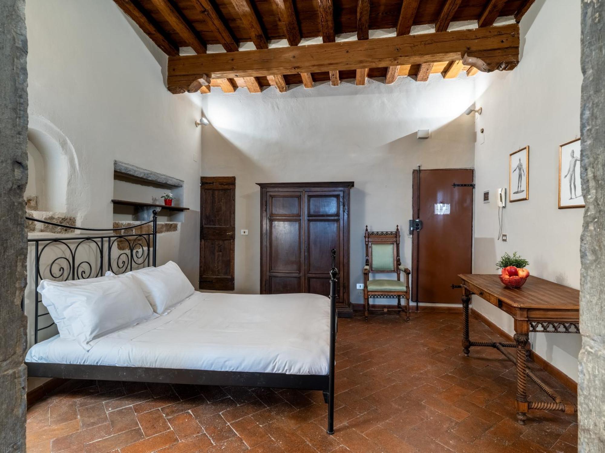 Santa Croce Junior Suite - Dolcevita Holiday فلورنس المظهر الخارجي الصورة